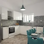 Manos House דירה