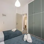 Manos House דירה חאניה